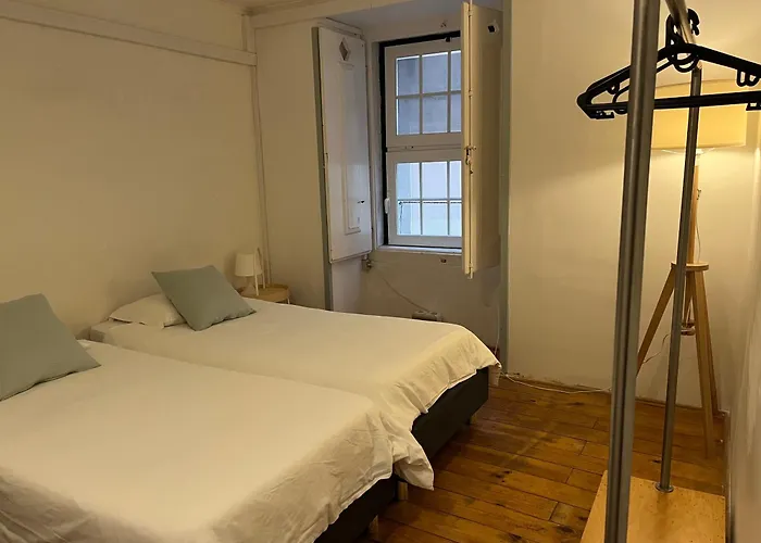 Alface Hall Hostel & Bar Lisbon